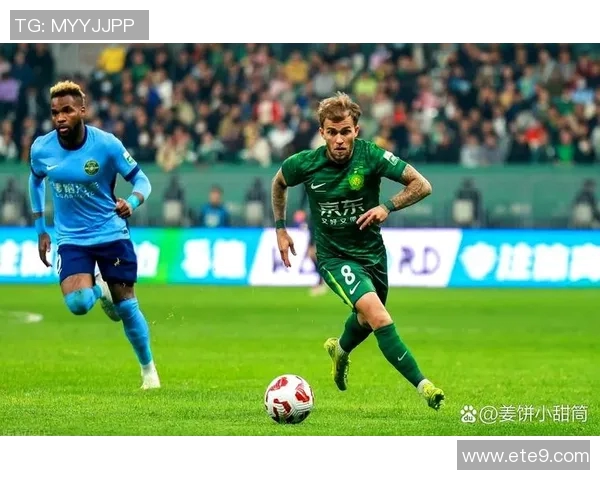 足球球星因防守动作受伤如何影响比赛及球员职业生涯的长远发展